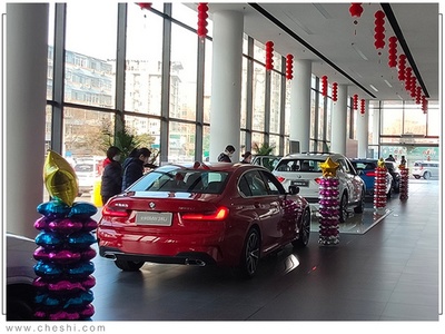 全球汽车产业遇寒，中国产业链韧性彰显 奔驰宝马欧洲停产，国内产销照常